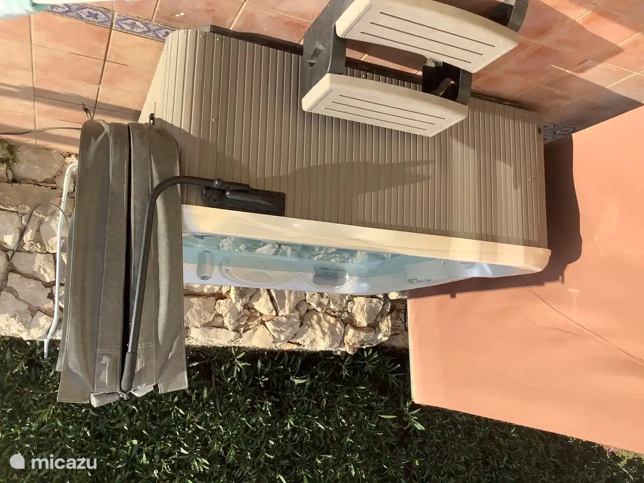 6 person Hotspring 40 jets