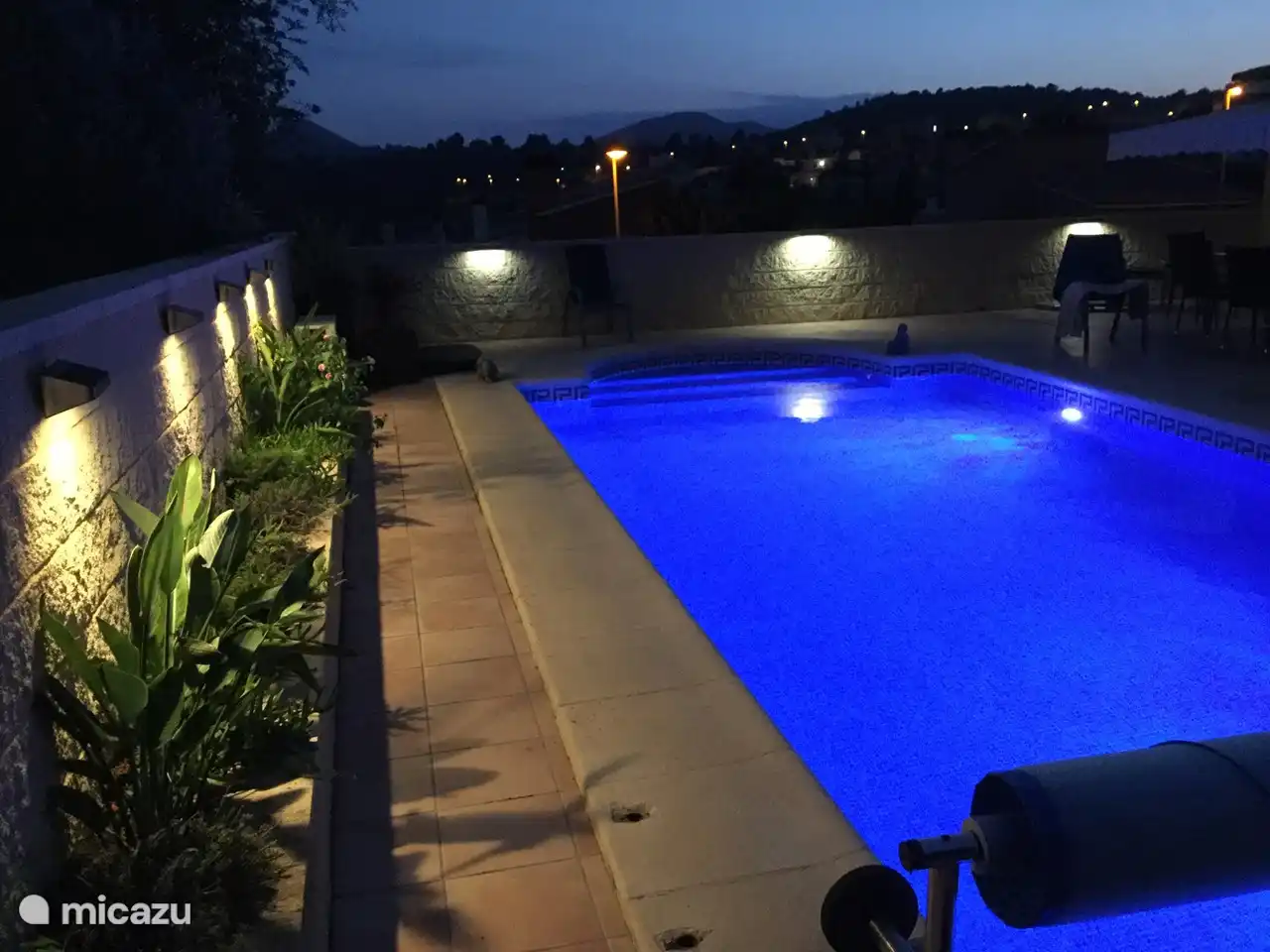 Photo at evening pool with lighting