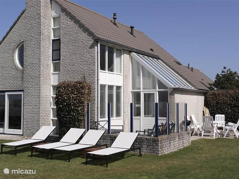 Holiday home in Netherlands, North Holland, Julianadorp at Sea Villa Villa Ooghduyne