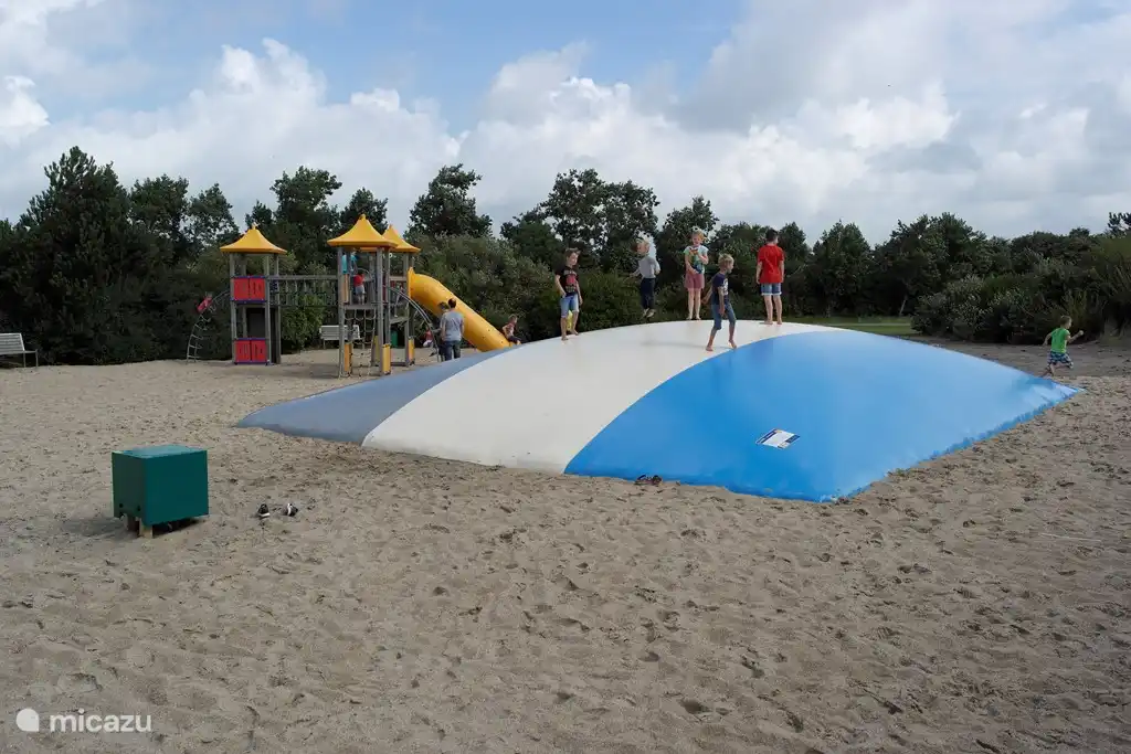 De nombreuses installations du parc à distance de marche