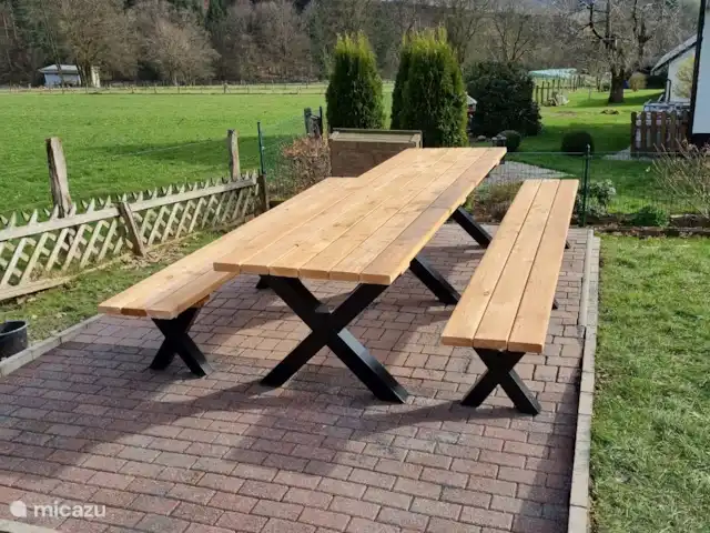 Casa Evani en Alemania, Sauerland, Winterberg - casa vacacional mesa de jardín