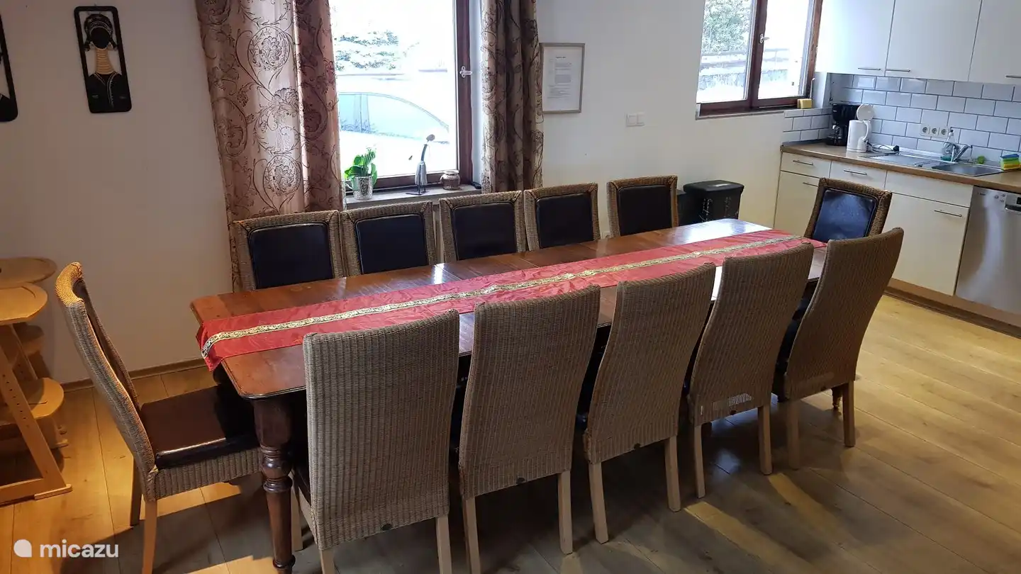 18 asientos disponibles