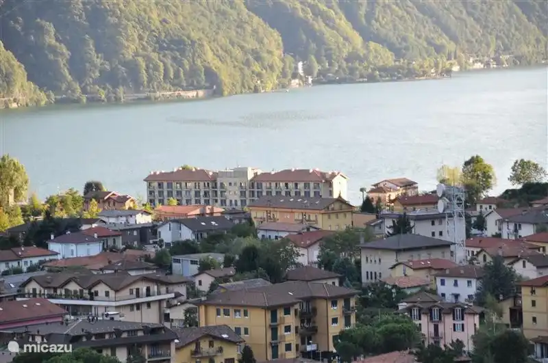 Ansicht des Wohnhauses des Parks, am Lago di Lugano.