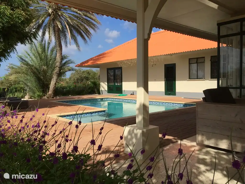 Appartement rian appartementen in julianadorp, curacao midden ... Ingerichte kamers lila