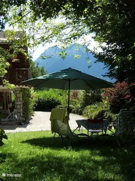 Blick aus dem Teegarten