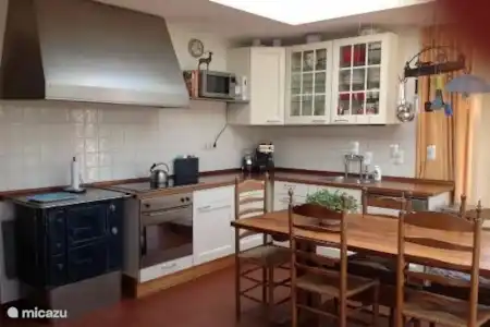 Vakantiehuis Nederland, Friesland, Koudum - villa Watergeus Keuken en eethoek