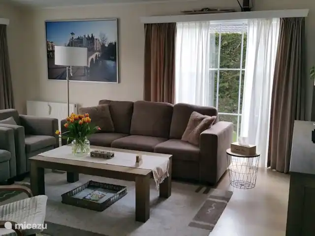 Location de Vacances Pays-Bas, Limbourg, Echt-Susteren, chalet - Chalet Limbourg TV sur commode