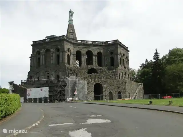 Soy Sternberg 33 en Alemania, Sauerland, Frankenau - casa vacacional Hércules en el parque Wilhelmshöhe en Kassel