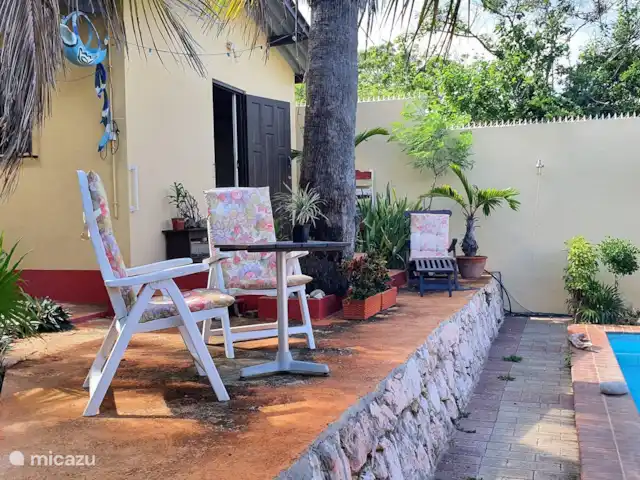 Location de Vacances Curaçao, Curaçao-Centre, Willemstad, appartement - Appartement avec piscine privée Assise confortable à l'extérieur