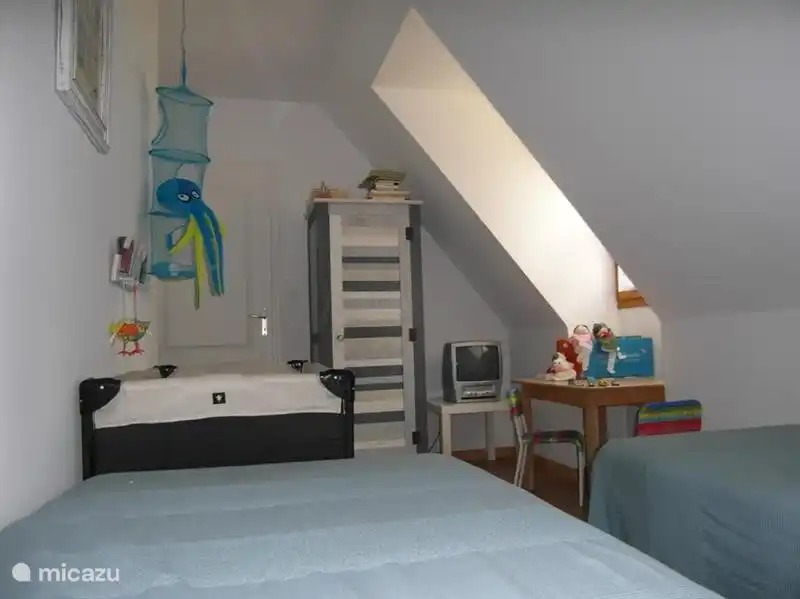 Chambre d’enfant à l’étage