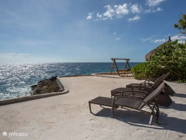 Villa frente al mar en el resort Boca Gentil en Curazao, Banda Arriba (este), Jan Thiel - villa La playa artificial de la villa. Puedes estar saludable aquí.