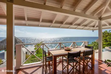 Vakantiehuis Curaçao, Banda Ariba (oost), Jan Thiel villa Villa aan zee op Boca Gentil resort