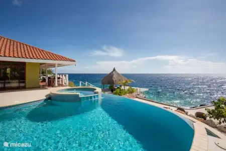 Vakantiehuis Curaçao, Banda Ariba (oost), Jan Thiel villa Villa aan zee op Boca Gentil resort