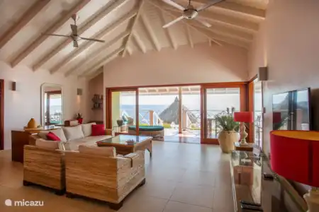 Vakantiehuis Curaçao, Banda Ariba (oost), Jan Thiel villa Villa aan zee op Boca Gentil resort