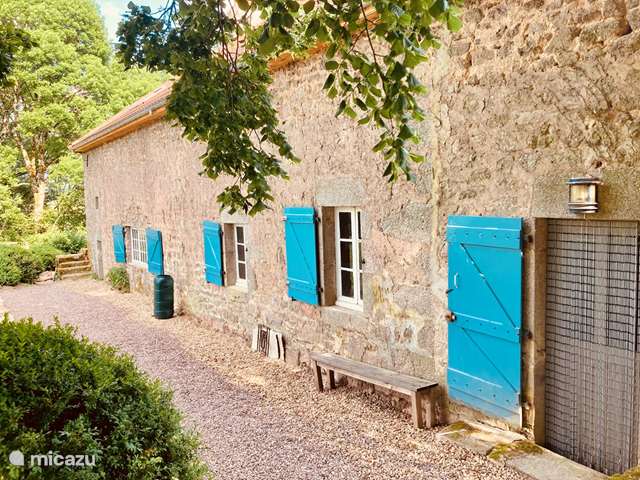 Holiday home in France, Burgundy – holiday house L'Huis Blin