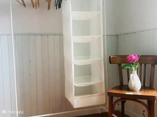 La Maison Blin | France, Nièvre, Brassy - maison de vacances Chambre du bas, lit français.