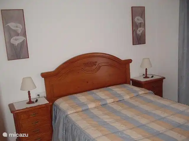 Double bed on the first floor.