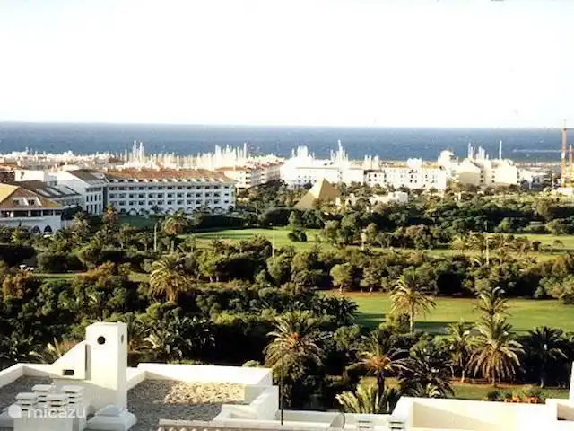 Maison, Villa bella vista | Espagne, Costa de Almeria, Almerimar - maison de vacances La vue panoramique de la maison sur le terrain de golf, la mer Méditerranée et le centre du village, également port de plaisance, d'Almerimar.