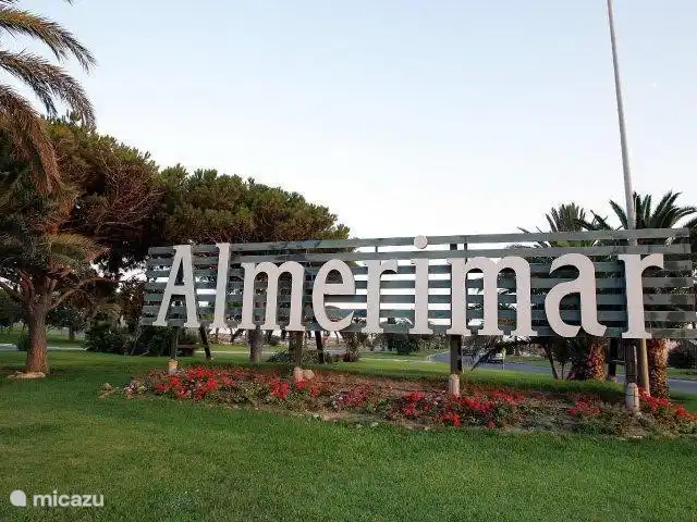 Maison, Villa bella vista | Espagne, Costa de Almeria, Almerimar - maison de vacances Almerimar est indiqué à l'entrée du village.