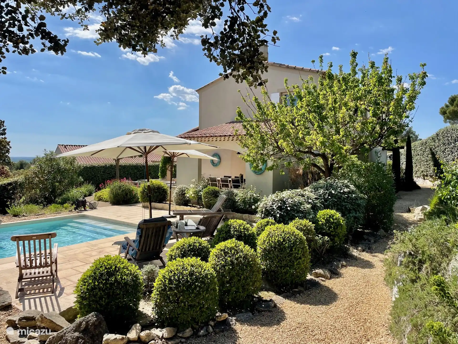 Pure Provence in France, Vaucluse, Saumane-de-Vaucluse - villa