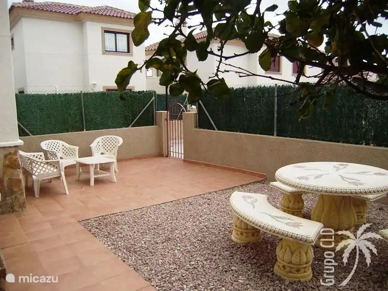 Quiet and closed to the communal pool area from the house accessible from the garden