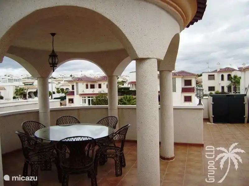 Behind the house is a garden with cozy zite where we enjoy BBQ'ing