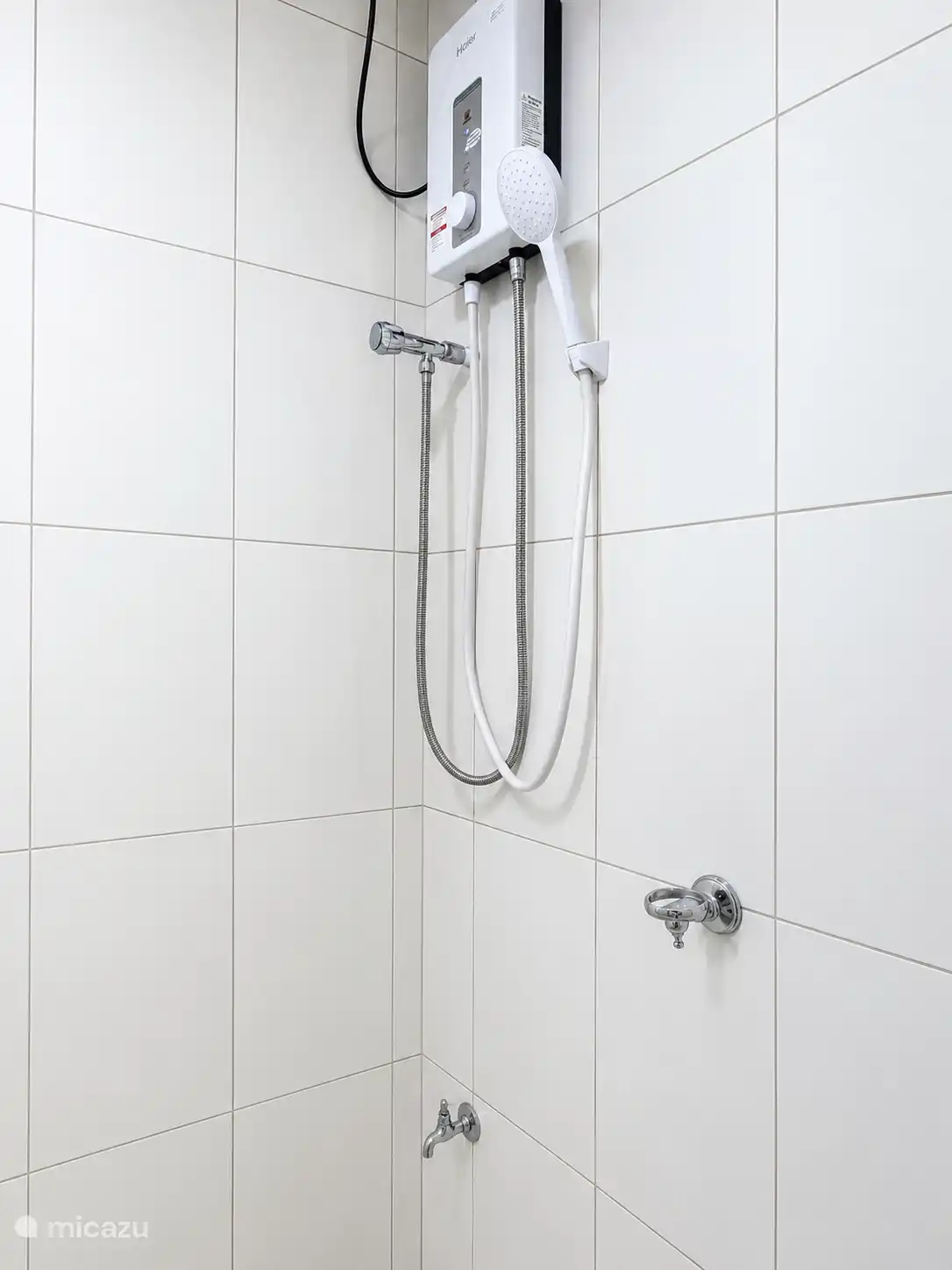 Badkamer met warmwater