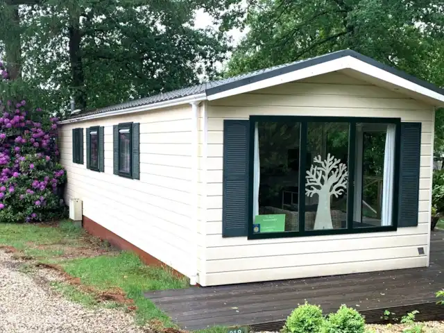 Sunny Chalet Beekbergen Veluwe huren in Nederland, Gelderland, Beekbergen - chalet buitenkant van het chalet