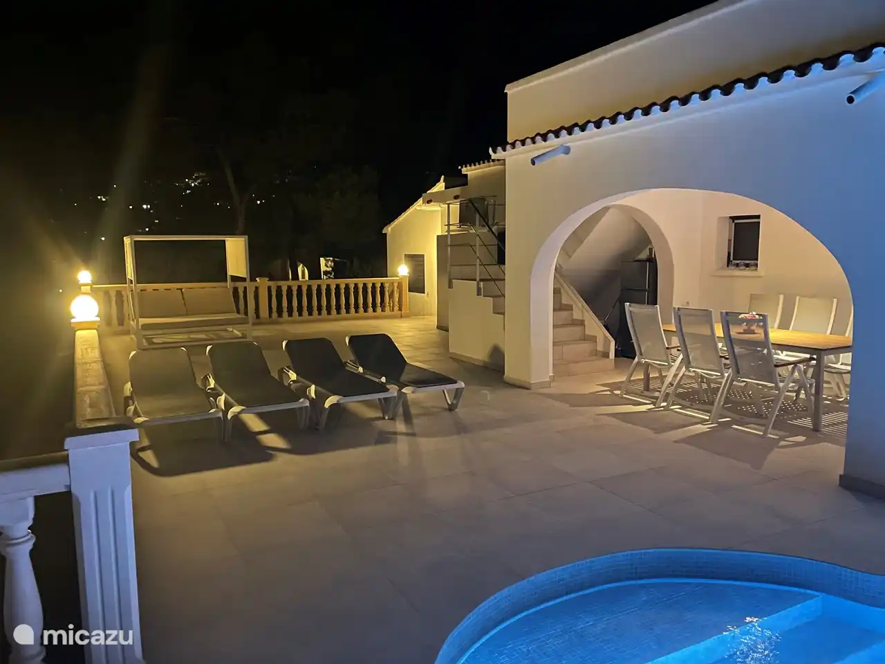 Westlicher Teil der Veranda.