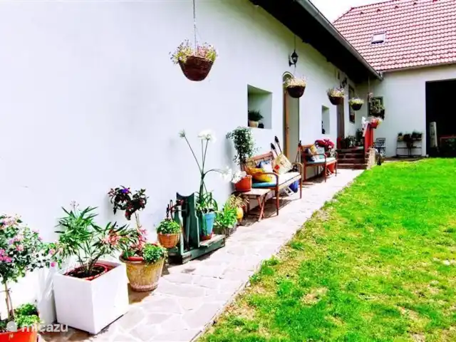 Studio Budkov | République Tchèque, Sud de la Bohême, Vlachovo Brezí - maison de vacances Bel endroit pour s’asseoir au soleil.