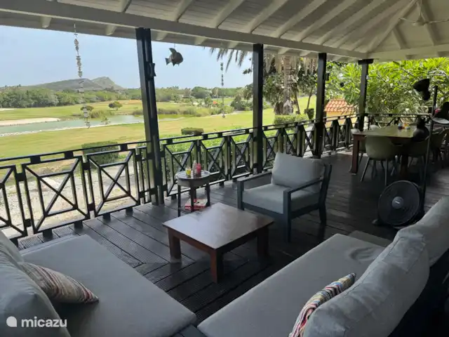 Lo mejorBlueBayView Villa 11 en Curazao, Curazao Centro, Blue Bay - villa Vista completamente despejada sobre el Golbaan
