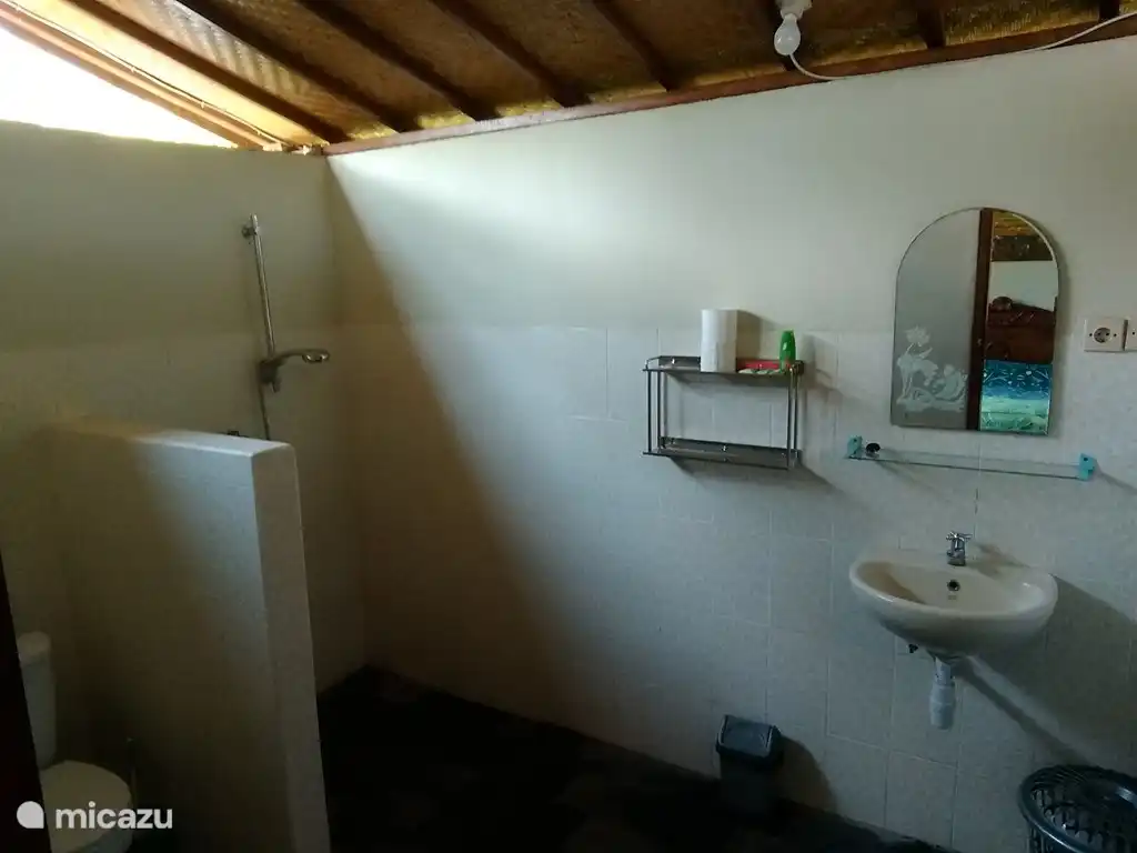 Badezimmer im Schlafzimmer 1