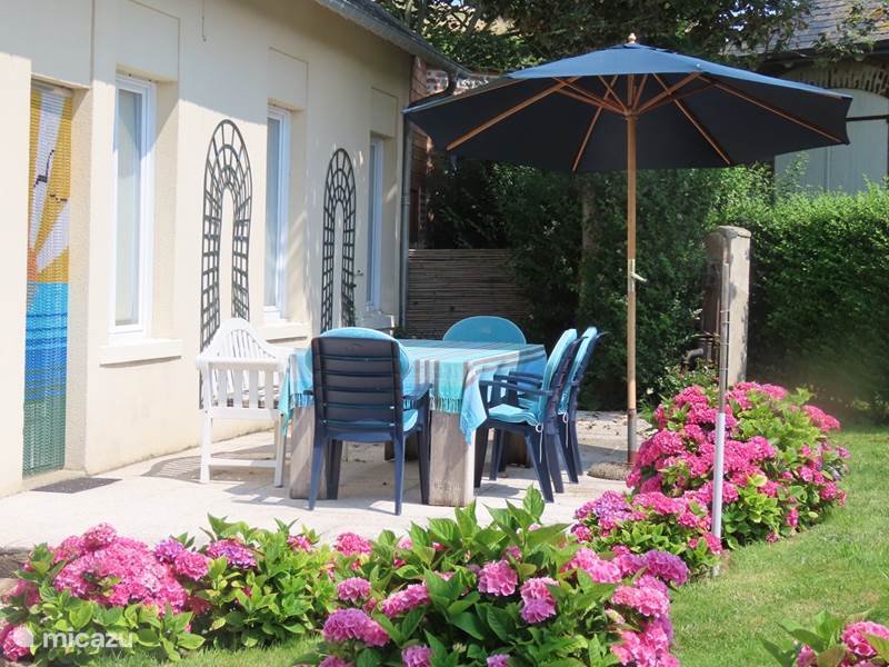 Holiday home in France, Seine-Maritime, Mesnil-Val Villa Comfortable, spacious villa by the sea.