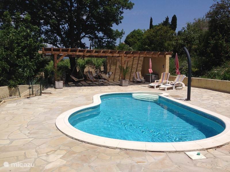 Maison de Vacances France, Côte d'Azur, La Cadière-d'Azur Maison de vacances Sinnewille, intimité, vue mer, piscine