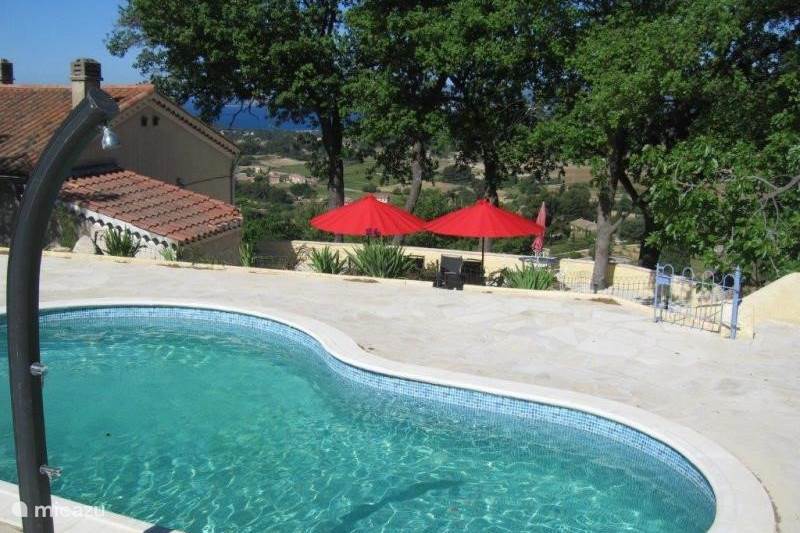 Ferienwohnung Frankreich, Côte d´Azur, La Cadière-d'Azur Ferienhaus Sinnewille, Privatsphäre, Meerblick, Schwimmbad