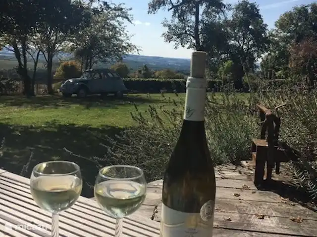 Location de Vacances France, Loire, Sancerre, gîte / cottage - Les Jours Heureux près de Sancerre/Loire Vous pouvez acheter ce délicieux Pouilly Fumé, tout comme le célèbre vin de Sancerre, auprès de différents domaines viticoles.