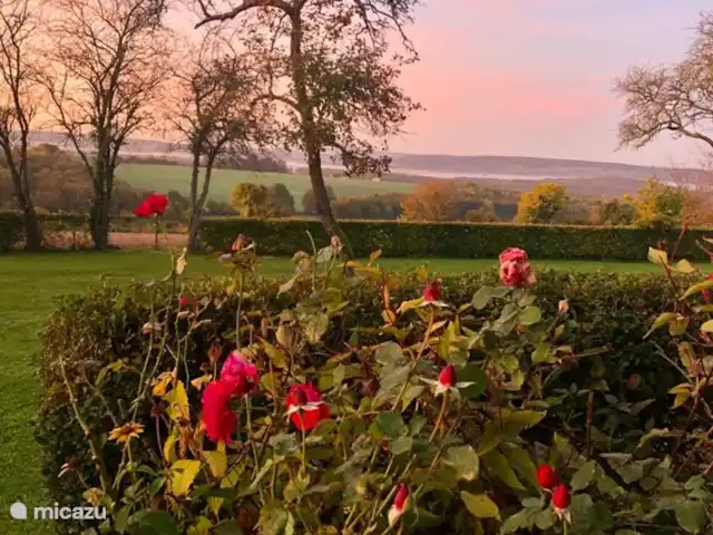 Location de Vacances France, Loire, Sancerre, gîte / cottage - Les Jours Heureux près de Sancerre/Loire Vue depuis la terrasse.