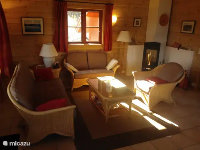 Fietsen, Noorwegen, Telemark, Treungen, vakantiehuis Thiotei De woonkamer