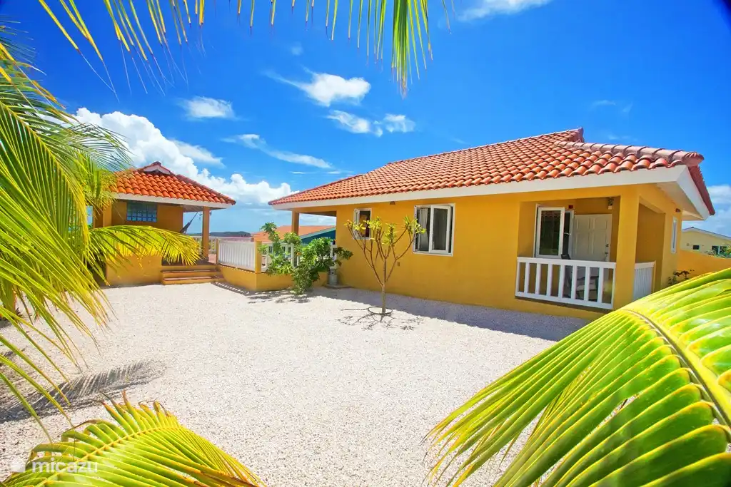 Patio Villa with pool and sea view