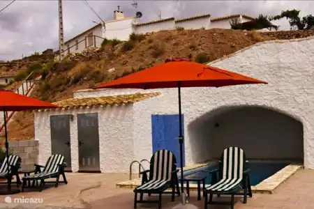 Vakantiehuis Spanje, Andalusië, Pulpite vakantiehuis Cueva Pura Vida 'Venta Quemada' Zwembad