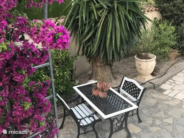 El viaje de la MARIPOSA, San Jaime huren in Spanje, Costa Blanca, Moraira - villa Gezellig zitje in de tuin