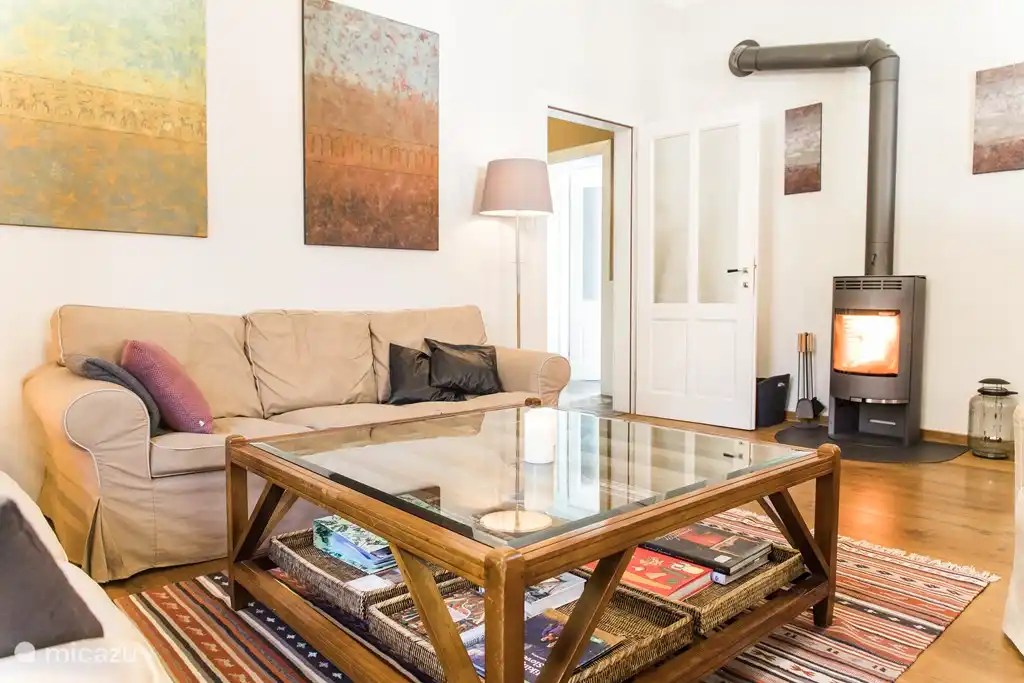 Zitkamer Soca-Penthouse
