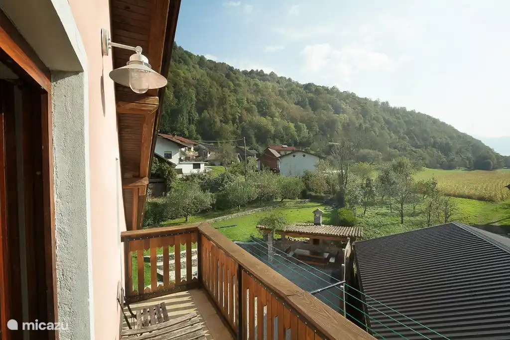 uitzicht balkon Krn