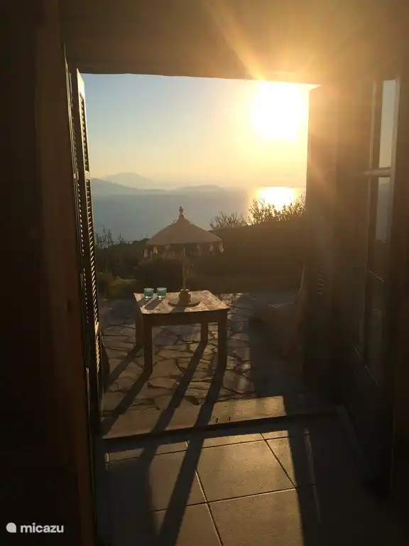 Vue depuis le salon.