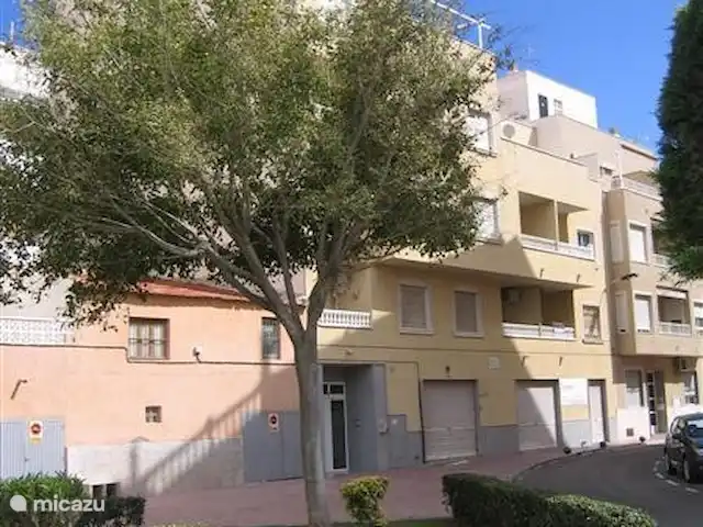 Plage de la Mata | Espagne, Costa Blanca, La Mata - appartement L'entrée du bâtiment.