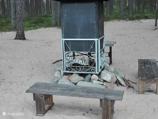 Svabensverk en Suecia, Dalarna, Enviken - casa vacacional Asar a la parrilla en la idílica playa de 'Hawaibeach'