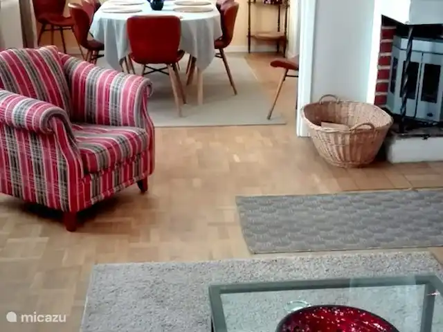 Svabensverk en Suecia, Dalarna, Enviken - casa vacacional Mucho espacio en ambas habitaciones (19m! de largo).