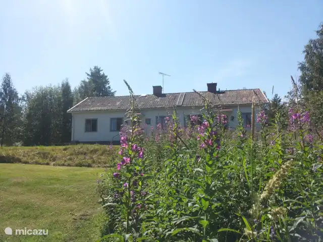 Svabensverk en Suecia, Dalarna, Enviken - casa vacacional Jardín colorido