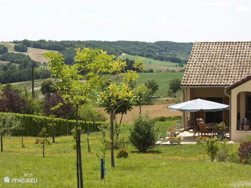 Holiday home in France, Lot, Castelnau-Montratier Holiday house Holiday home 'De Ruif'