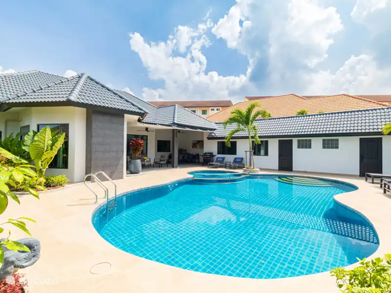 Villa Pattaya Hill met prive zwembad huren in Thailand, Oostelijke Golfkust, Pattaya - Villa Villa Pattaya Hill met prive zwembad huren in Thailand, Oostelijke Golfkust, Pattaya - Villa